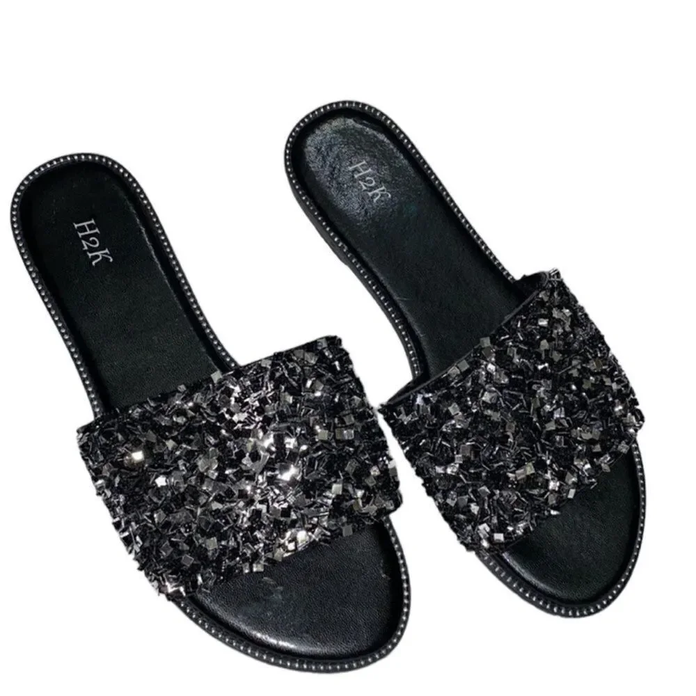 Women's Black Flat Slip-on Sandal(Size 9)